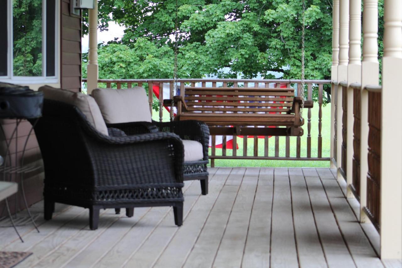 Villa Maple Leaf Acre à Williston Extérieur photo